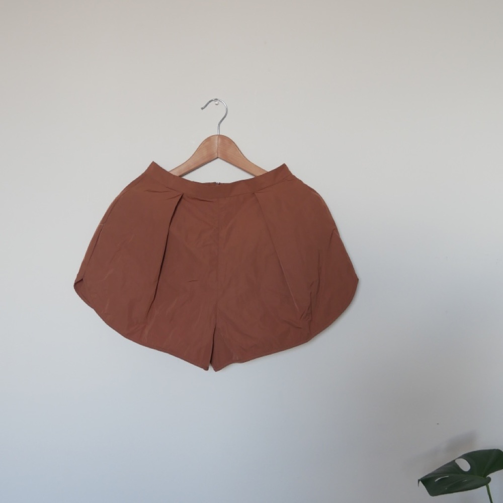High waist shorts